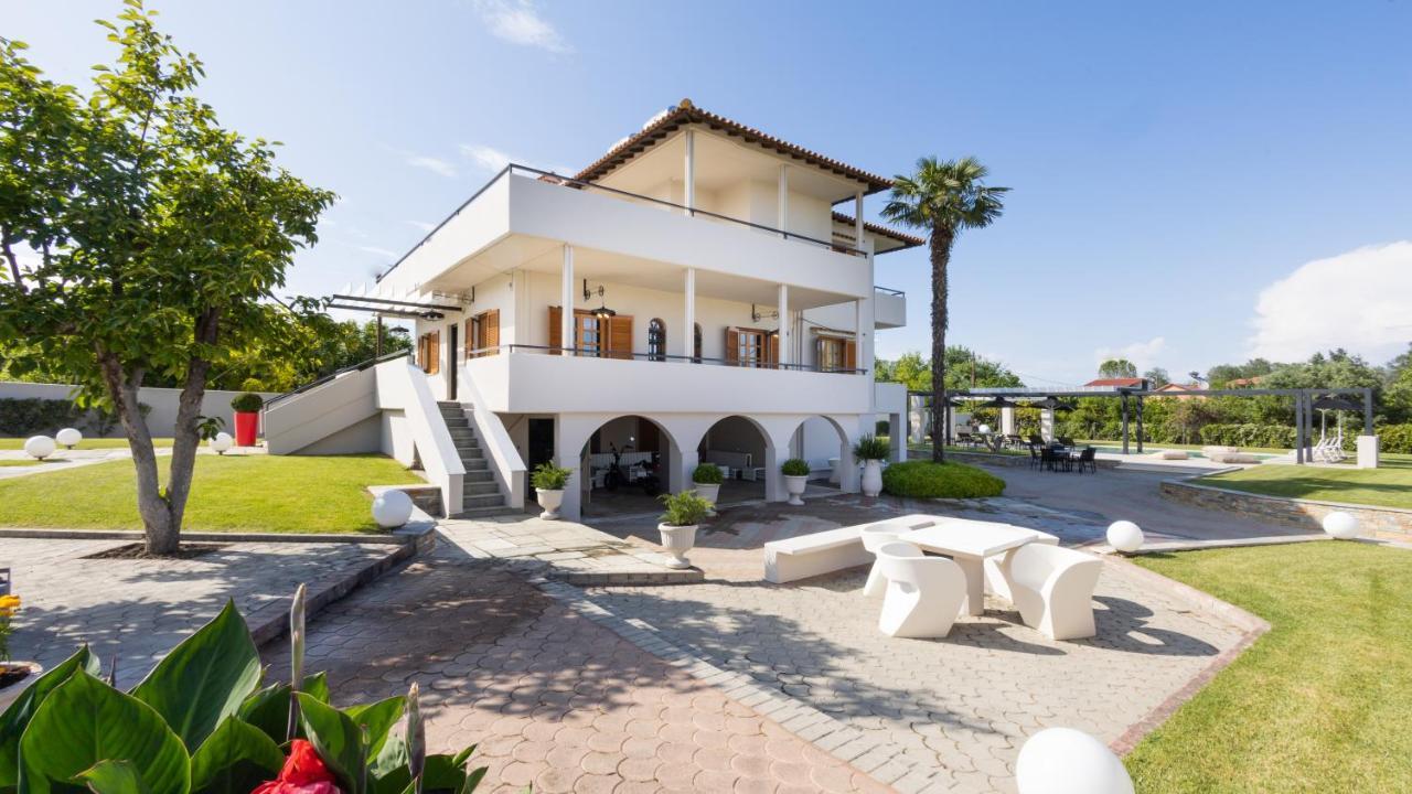 Villa Elisabeth Platamonas Esterno foto
